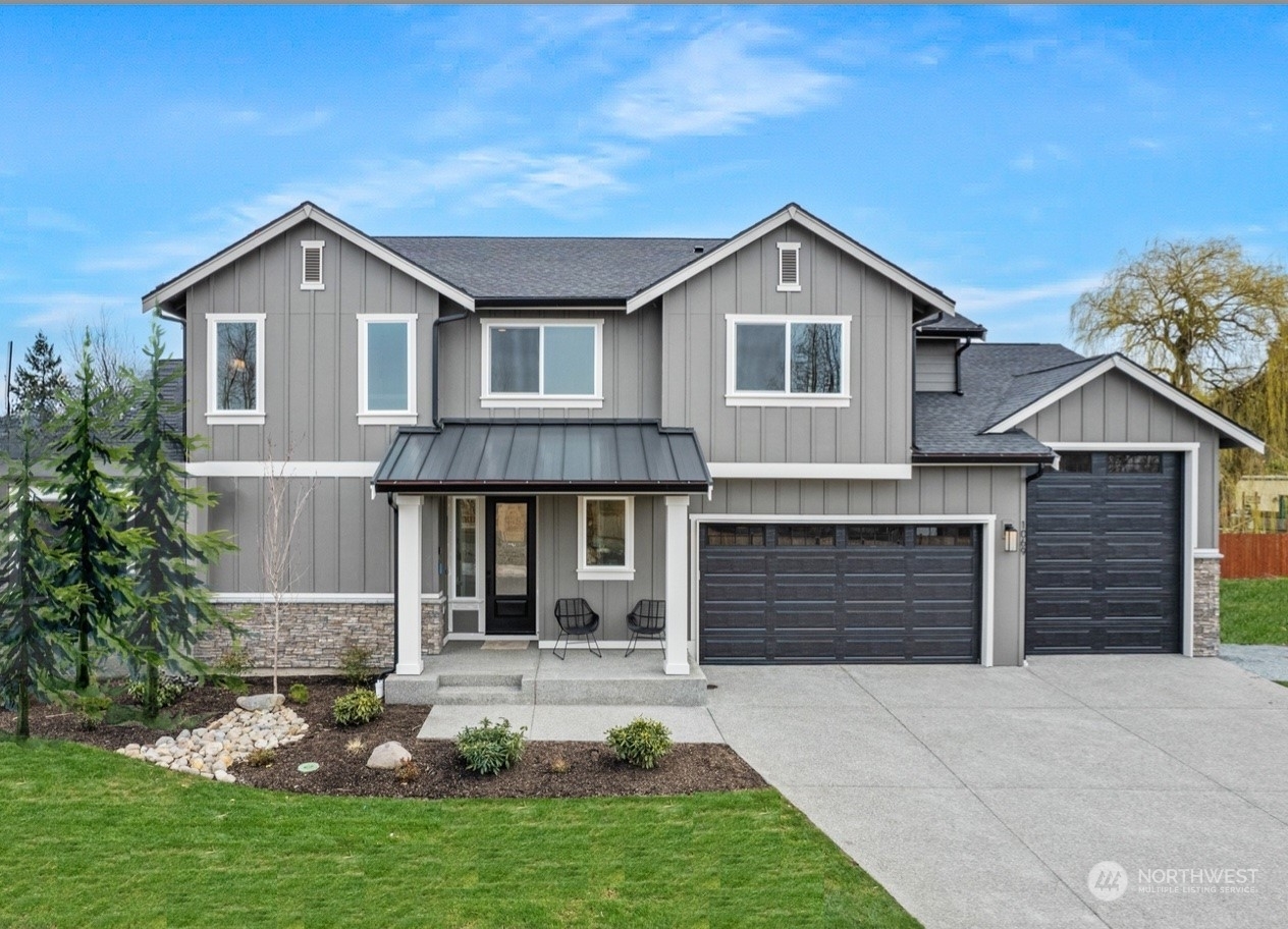 Property Photo:  1069  Okerlund Drive  WA 98022 