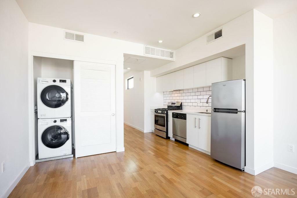 Property Photo:  1515 15th Street 401  CA 94103 