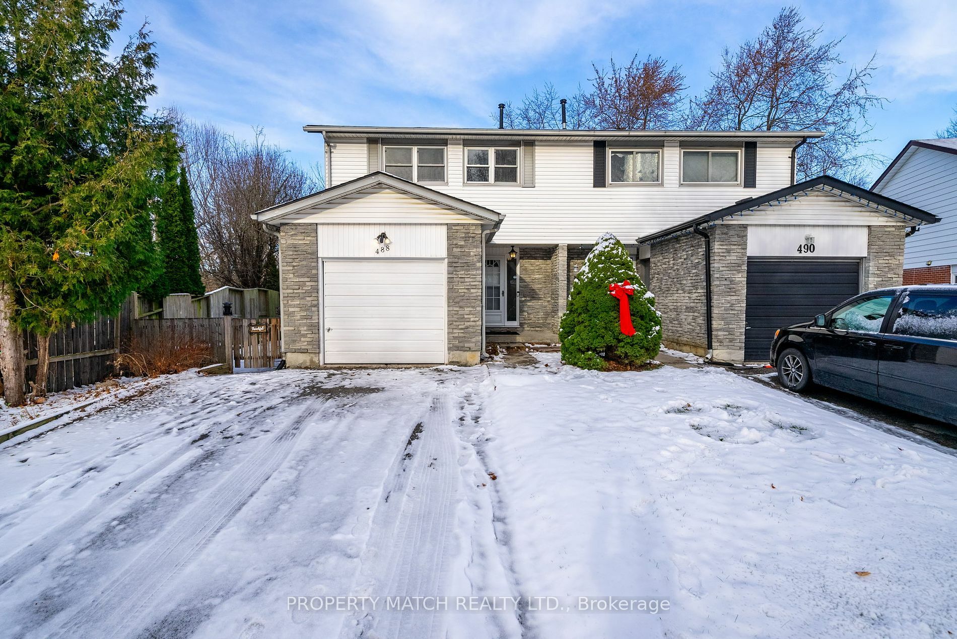 Property Photo:  488 Lanark Dr  ON L1J 6H7 