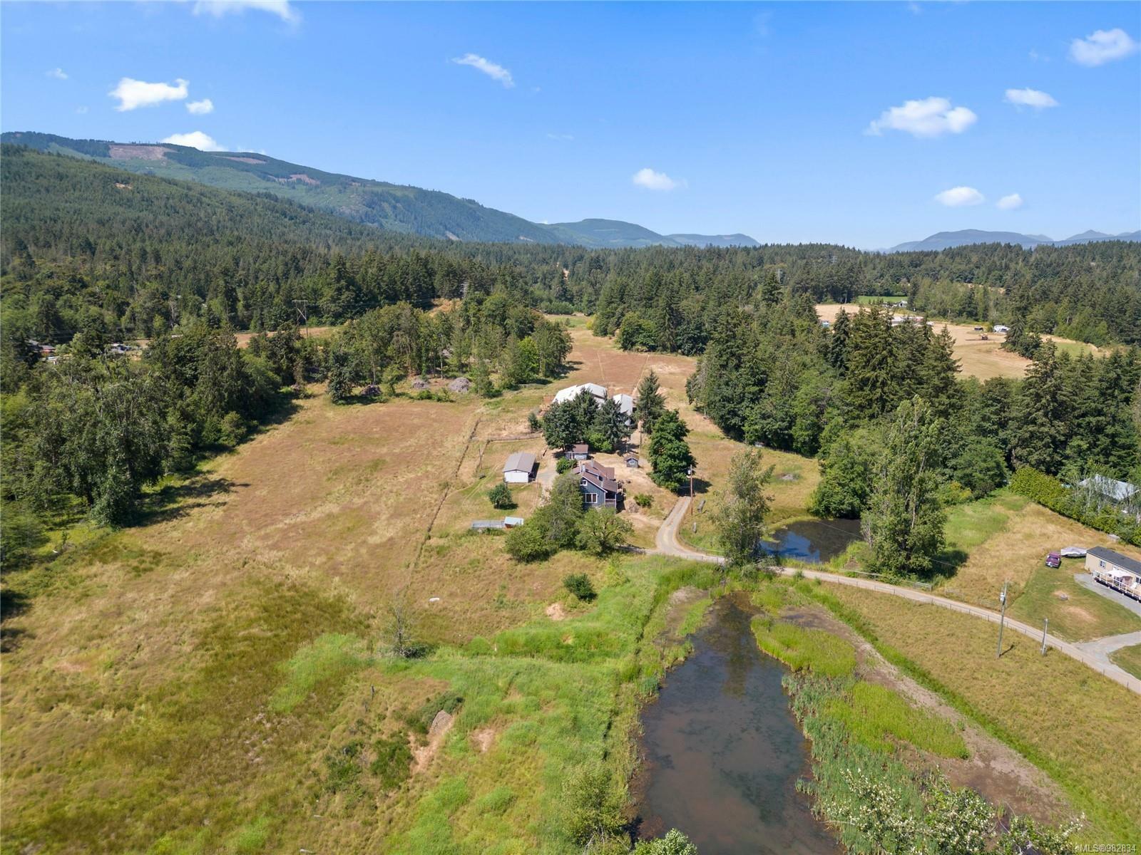 Property Photo: 4330 Howie Rd BC V9L 6N3