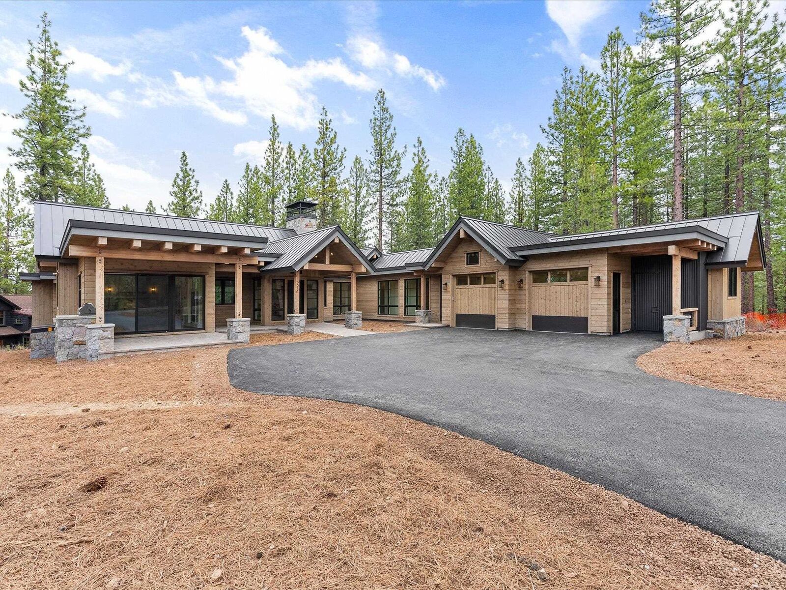 Property Photo:  245 Laura Knight  CA 96161-000 