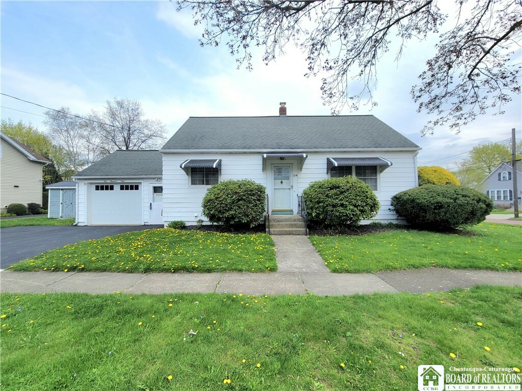 Property Photo: 104 Superior Street NY 14701