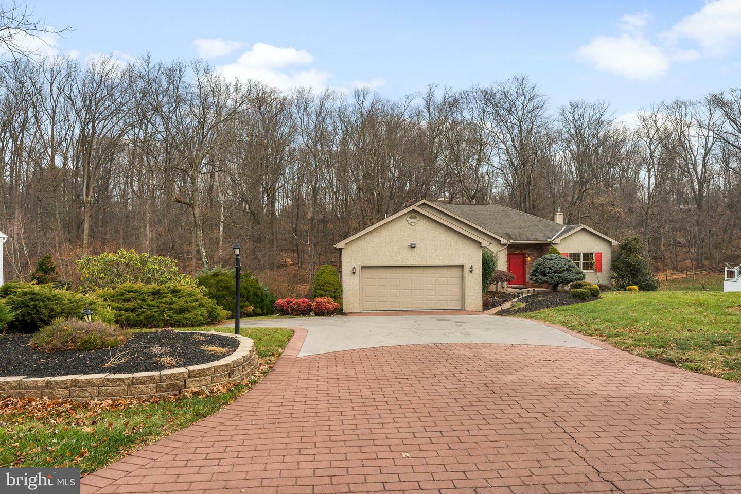 Property Photo:  30 Walters Lane  PA 19468 