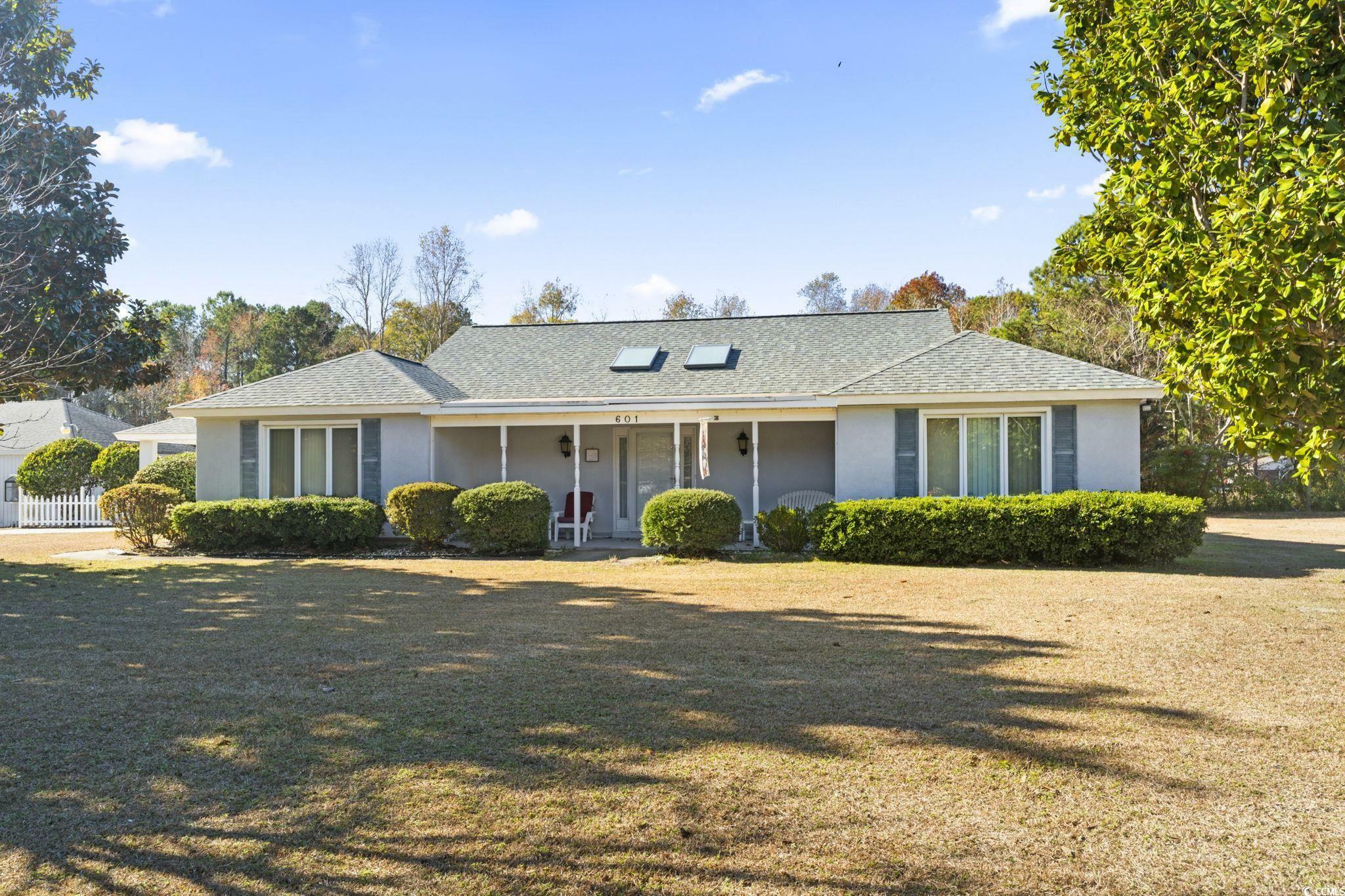 Property Photo:  601 Saint Johns Circle  SC 29568 