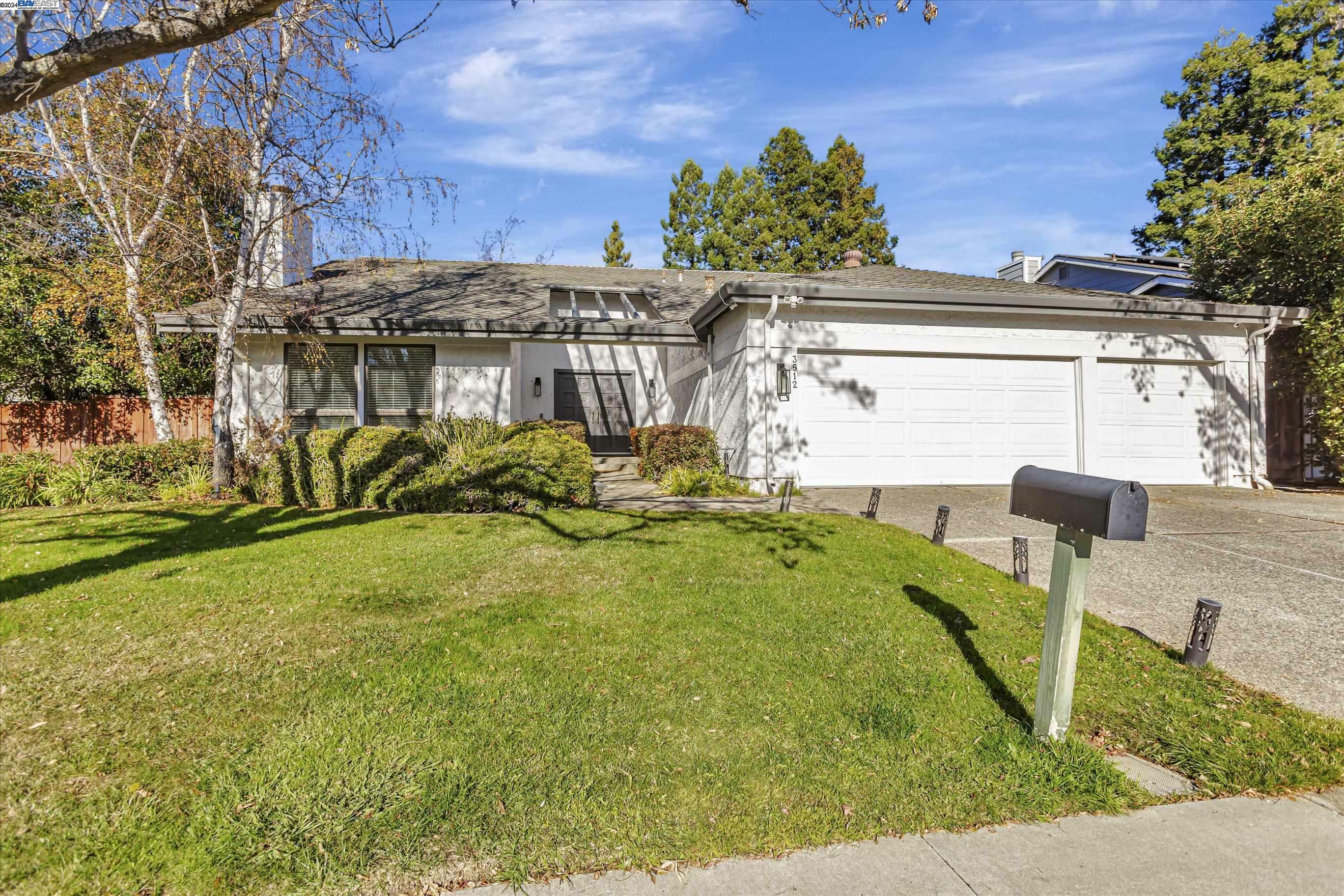 Property Photo:  3512 Whitehaven Dr  CA 94598 