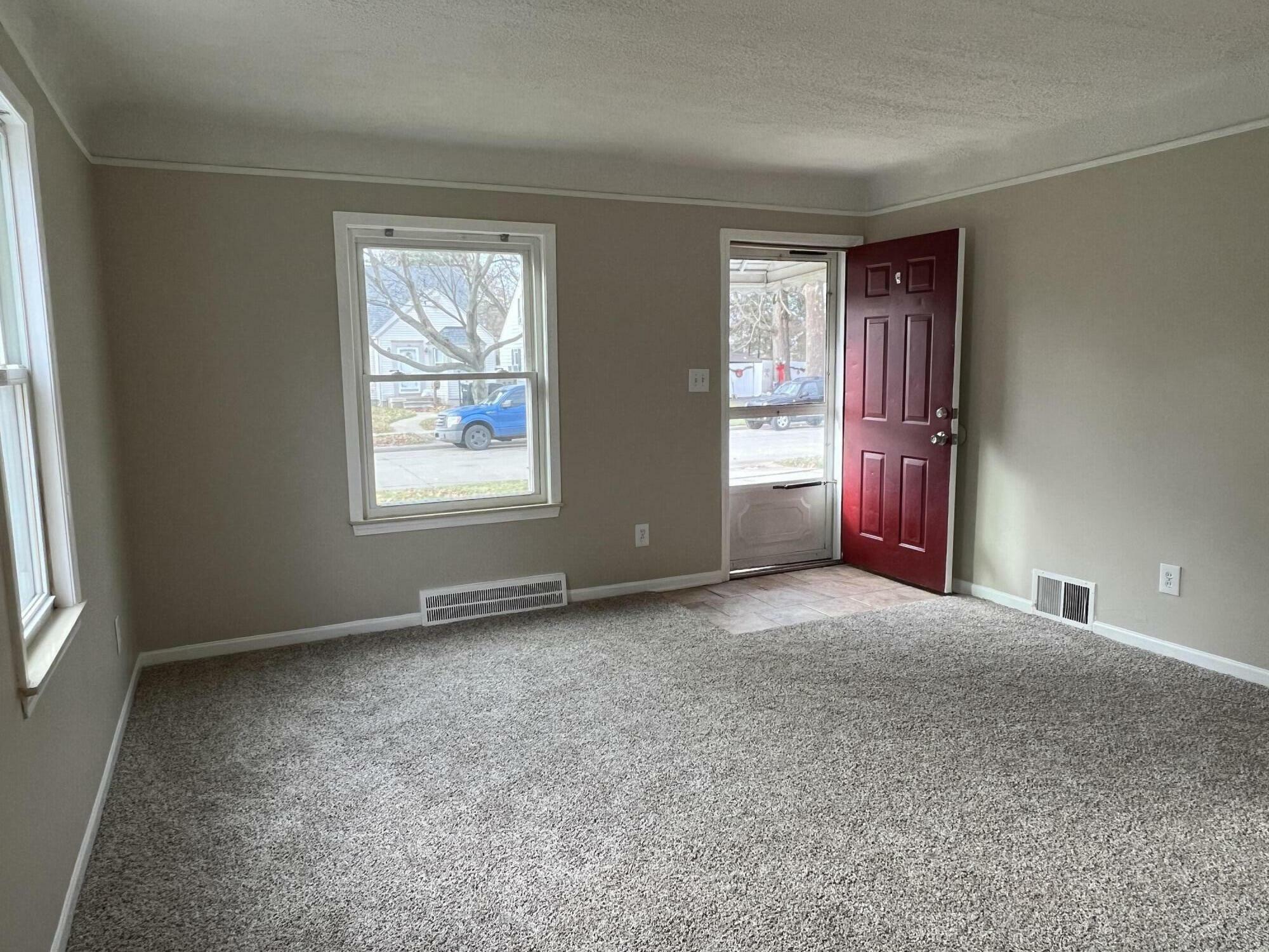 Property Photo:  6615 Buckingham Avenue  MI 48101 