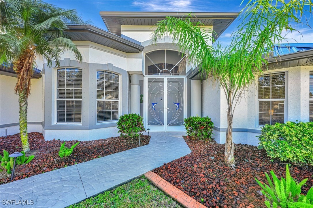 Property Photo: 2226 SW 38th Terrace FL 33914