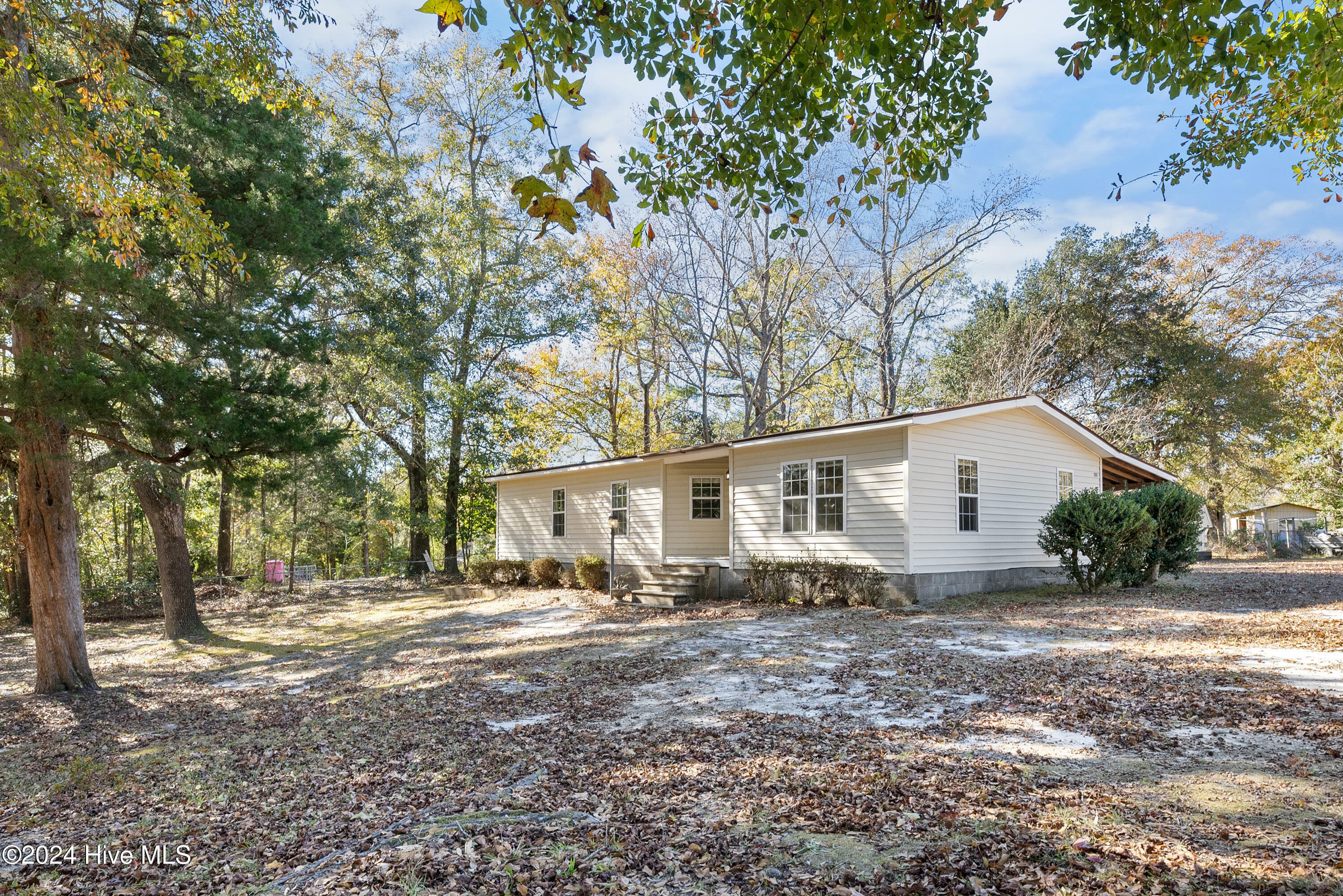 Property Photo:  4501 W Gate Road  NC 28405 