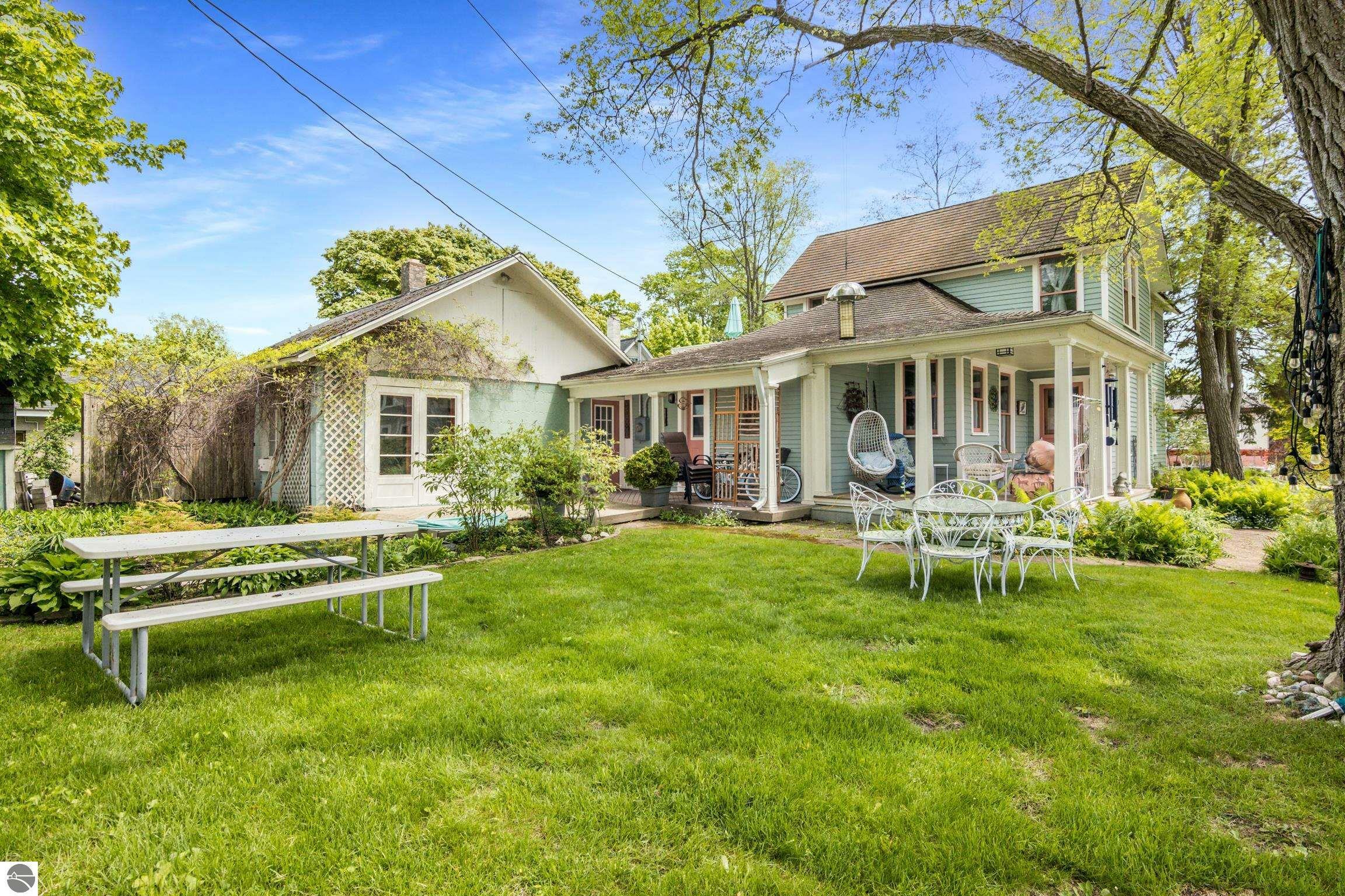 Property Photo: 214 Traverse MI 49629