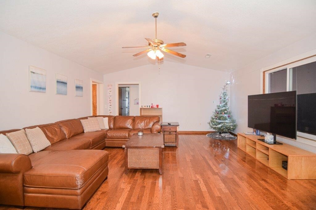 Property Photo:  1701 Amy Circle  AR 72762 