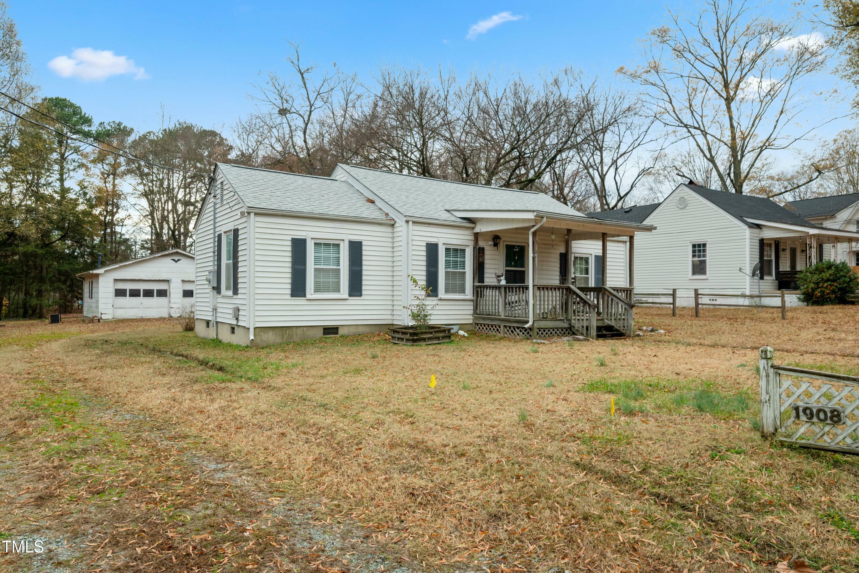 Property Photo:  1908 Bethesda Avenue  NC 27703 