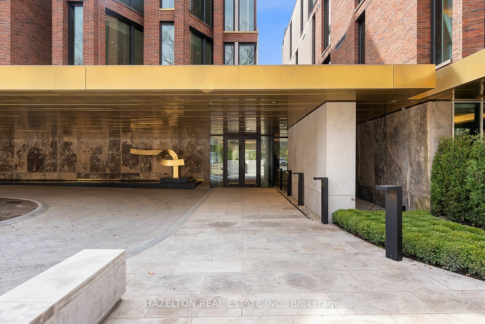 Property Photo: 7 Dale Ave 304 ON M4W 1K2