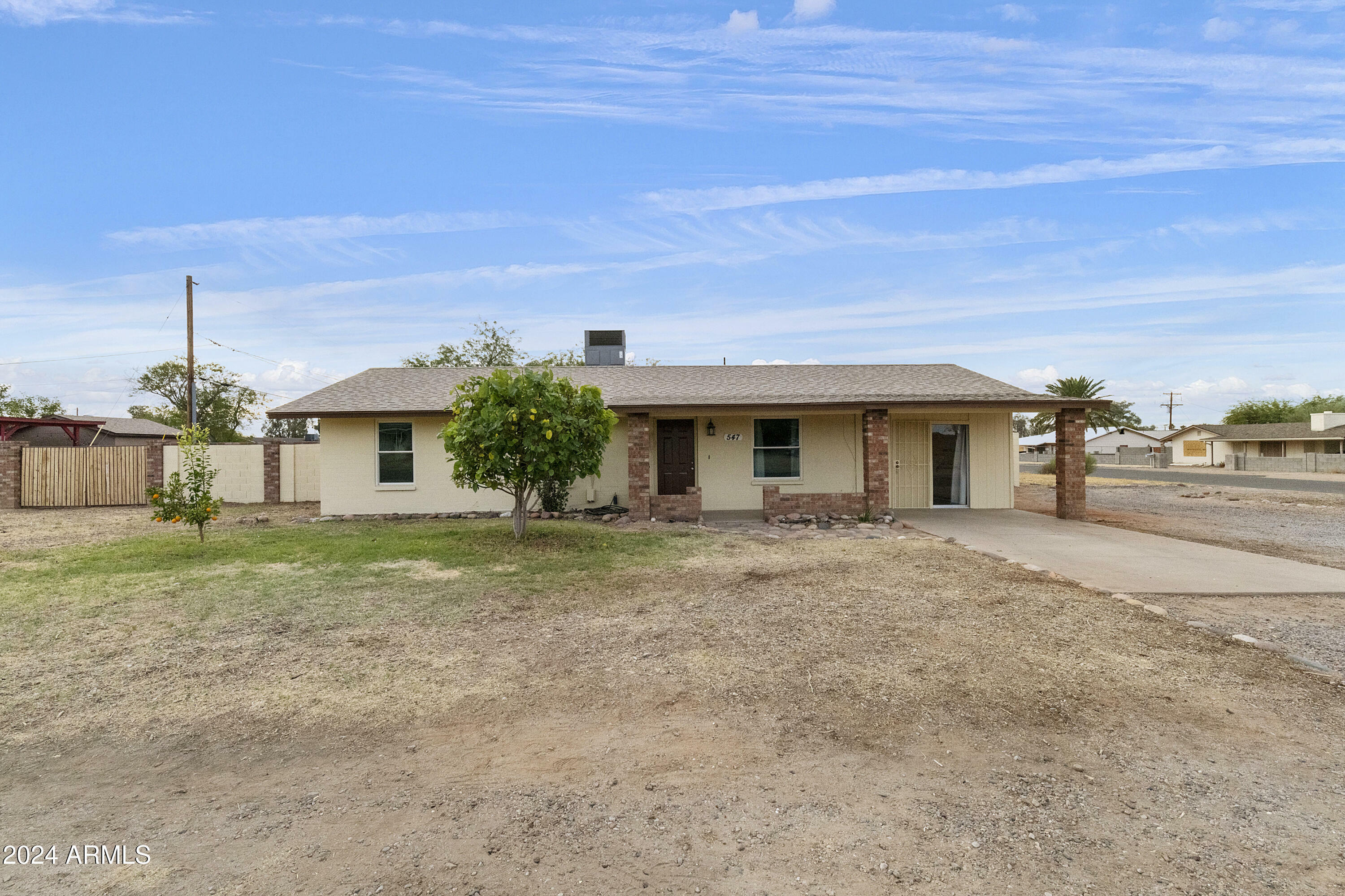 Property Photo:  547 N 98th Place  AZ 85207 