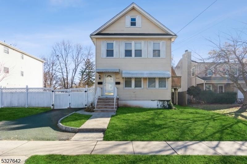 Property Photo:  204 Livingston St  NJ 07090 