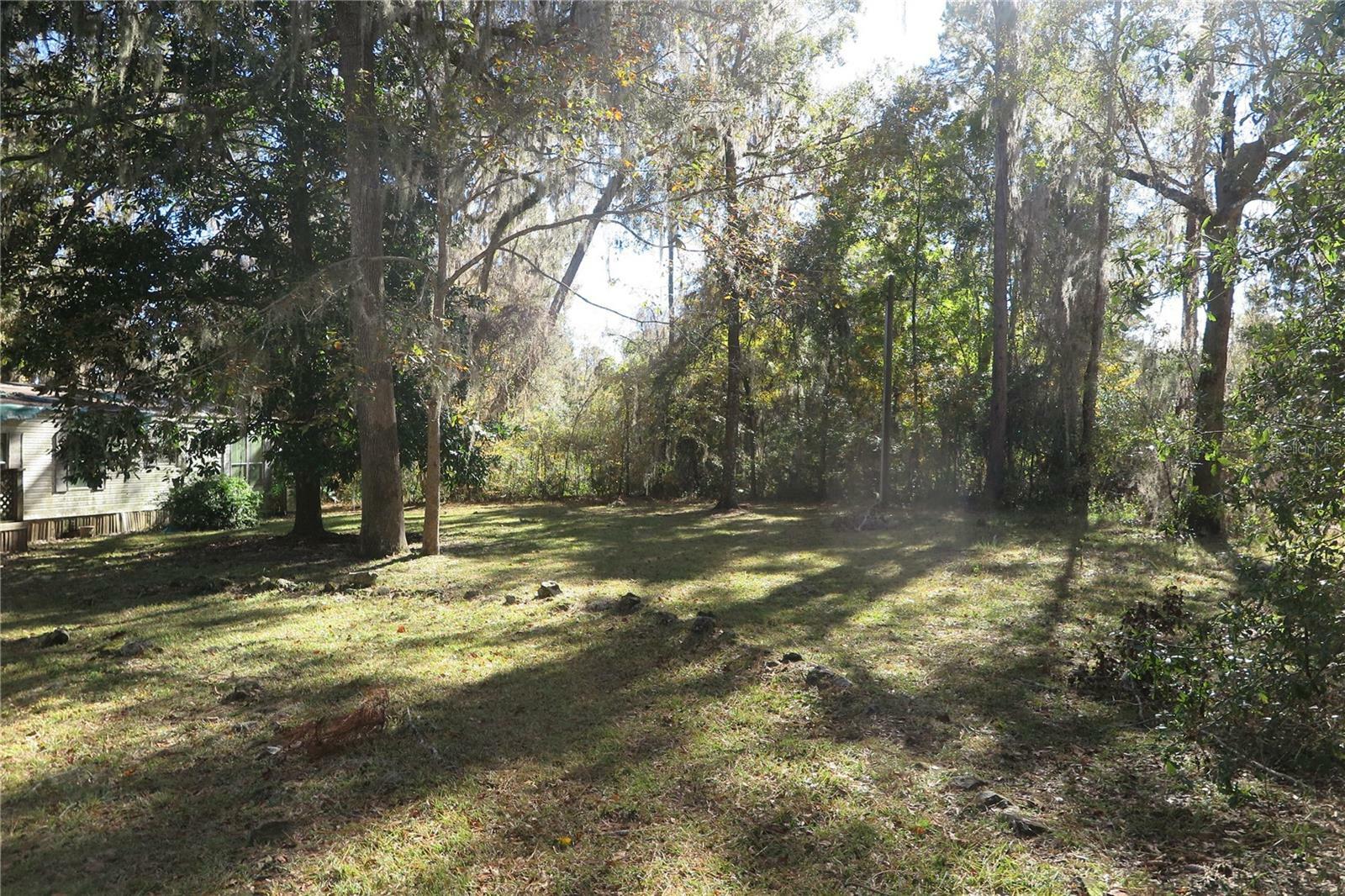 Property Photo:  16691 NW 128th Terrace  FL 32686 