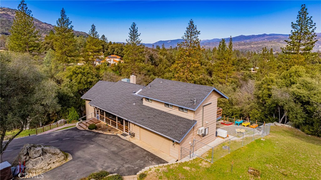 Property Photo: 49803 Stillmeadow Lane CA 93644