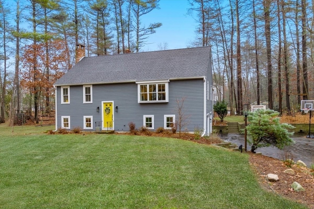 Property Photo:  8 Tindale Way  MA 02339 