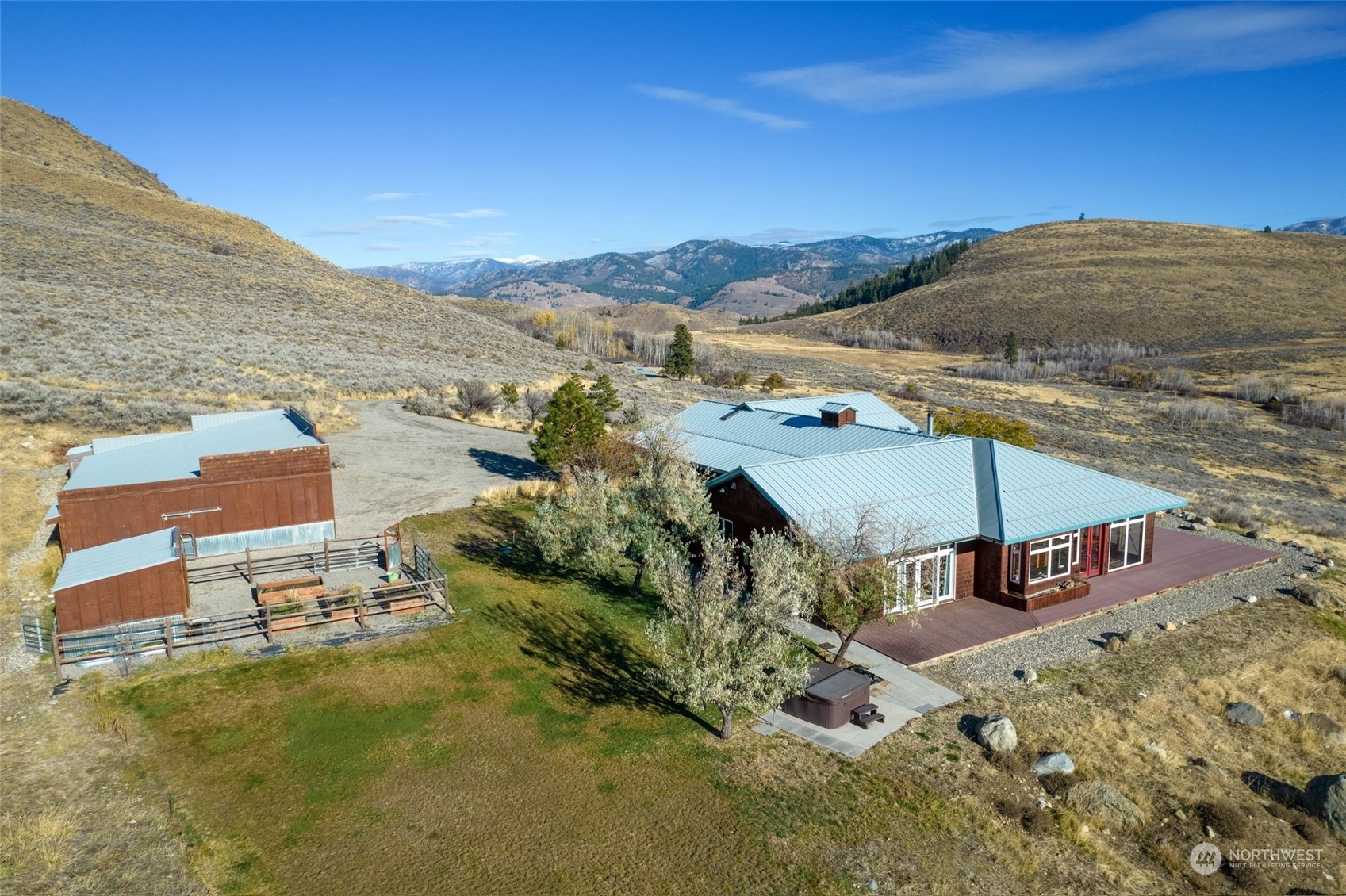 Property Photo:  43  Owl Peak Road  WA 98862 