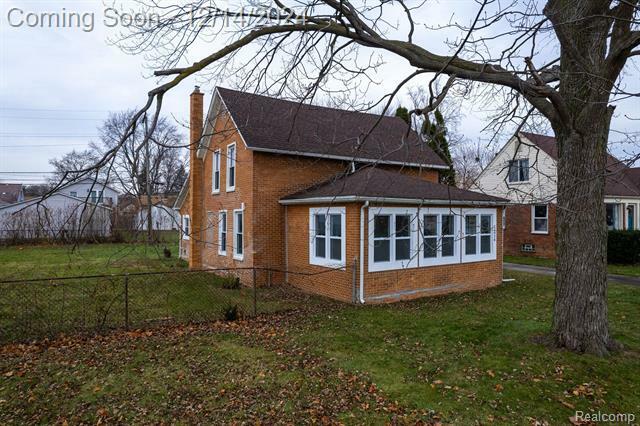 Property Photo:  2614 Willow Street  MI 48124 