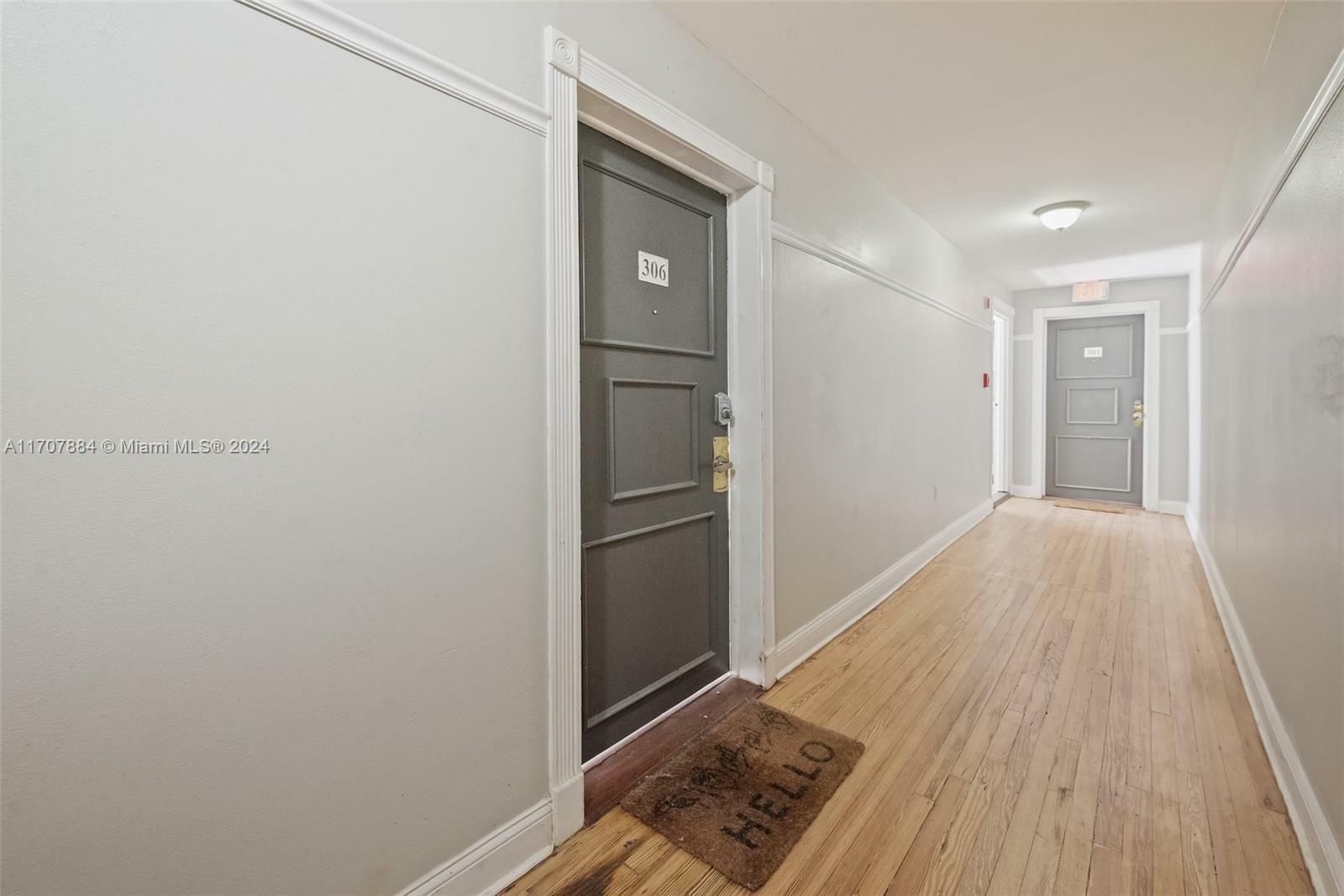 Property Photo:  1027 Pennsylvania Ave 306  FL 33139 