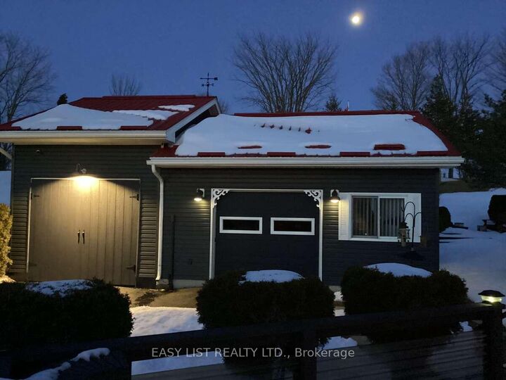 Property Photo:  2 Joanne Crescent  ON N0G 2L0