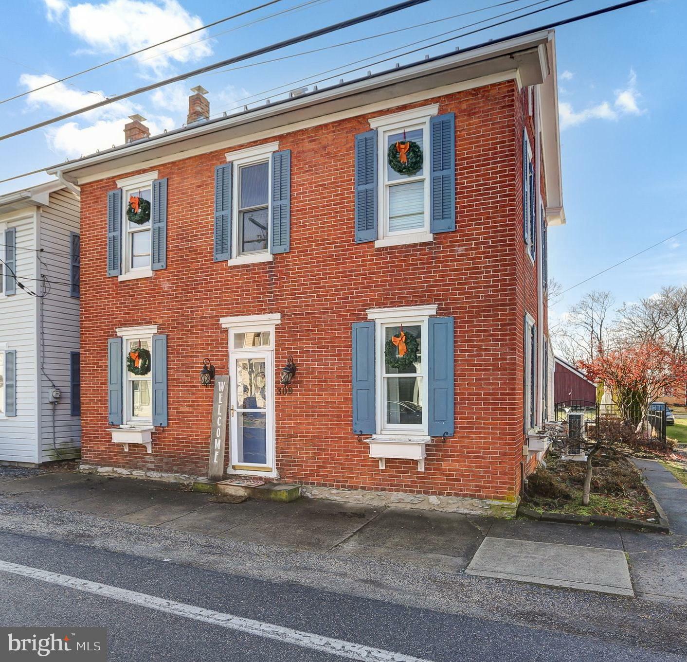 Property Photo:  309 Walnut Street  PA 17007 