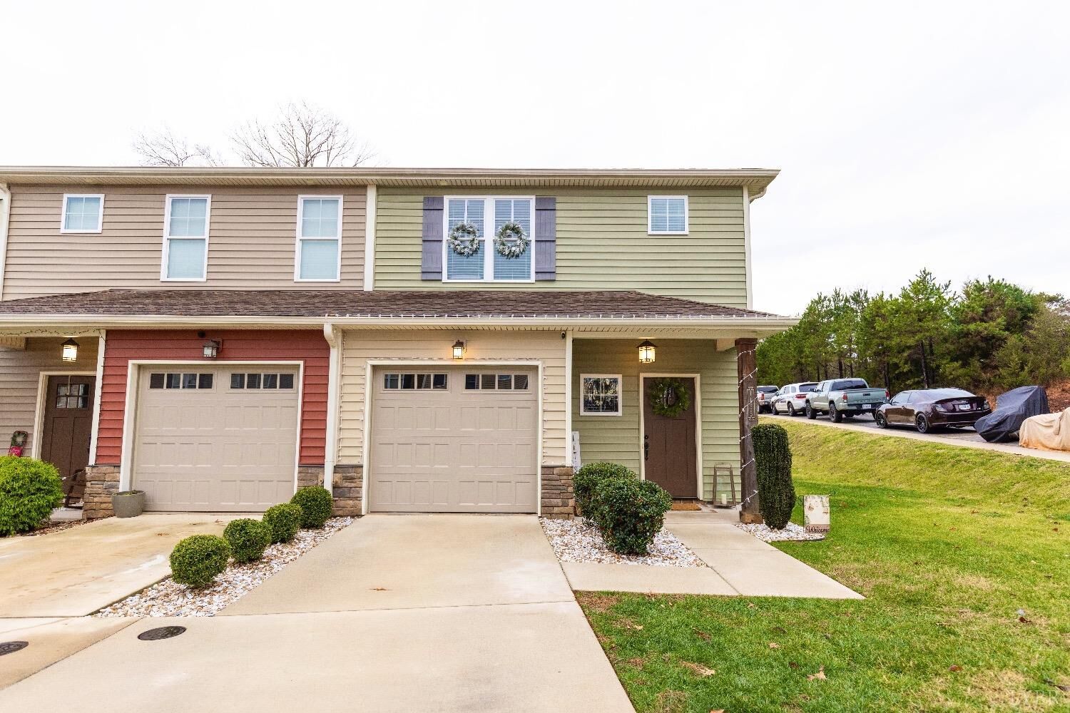 Property Photo: 1155 Commonwealth Circle VA 24551