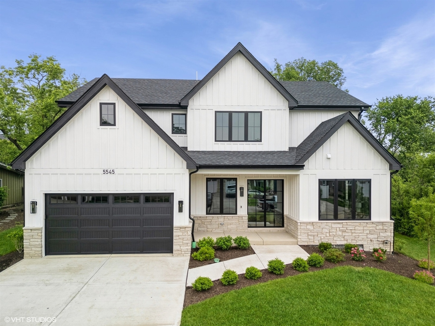 Property Photo: 5545 S Stough Street IL 60521