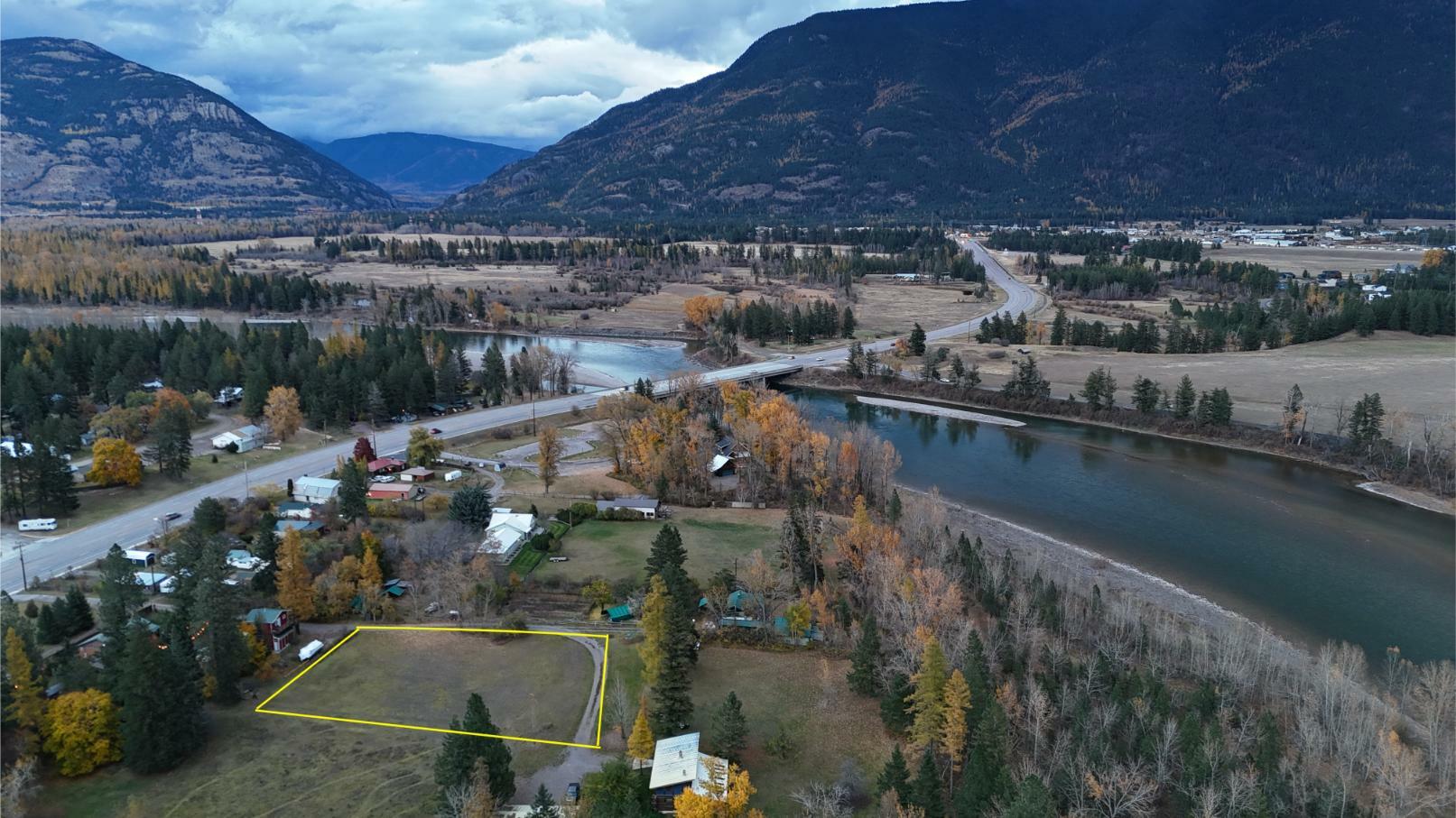 Property Photo:  450 US Highway 2 E  MT 59912 