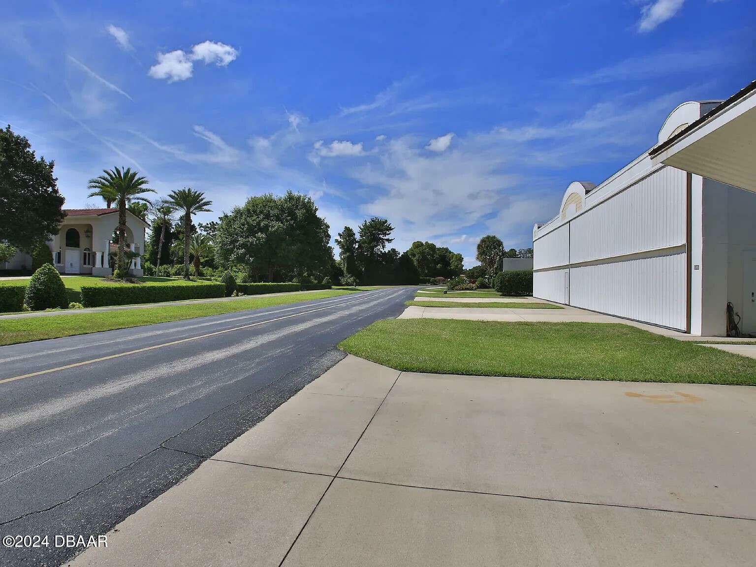 Property Photo:  1813 Eagle Crest Drive  FL 32128 