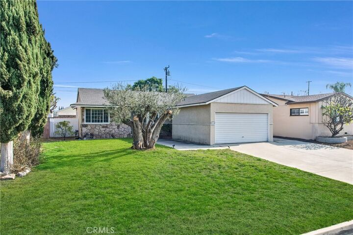 Property Photo:  10914 Gladhill Road  CA 90604 