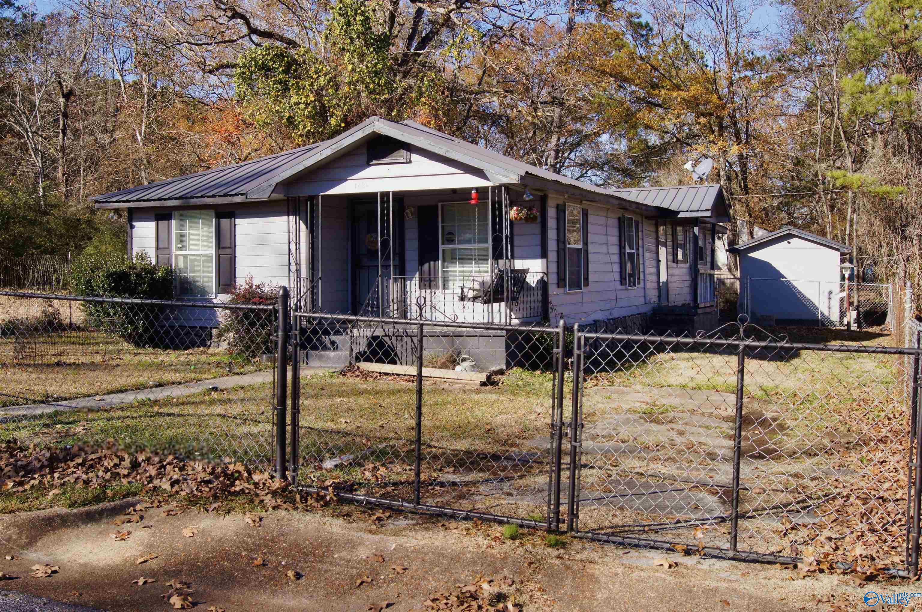 1424 Meadowbrook Avenue  Gadsden AL 35903 photo