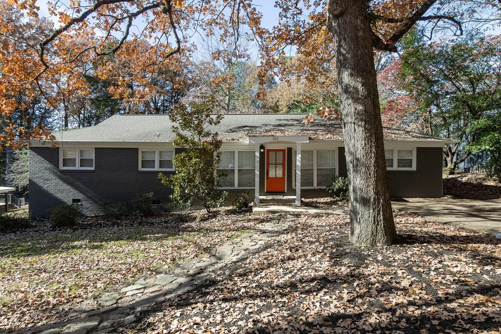 Property Photo:  211 Eagle Springs Rd  MS 38655 