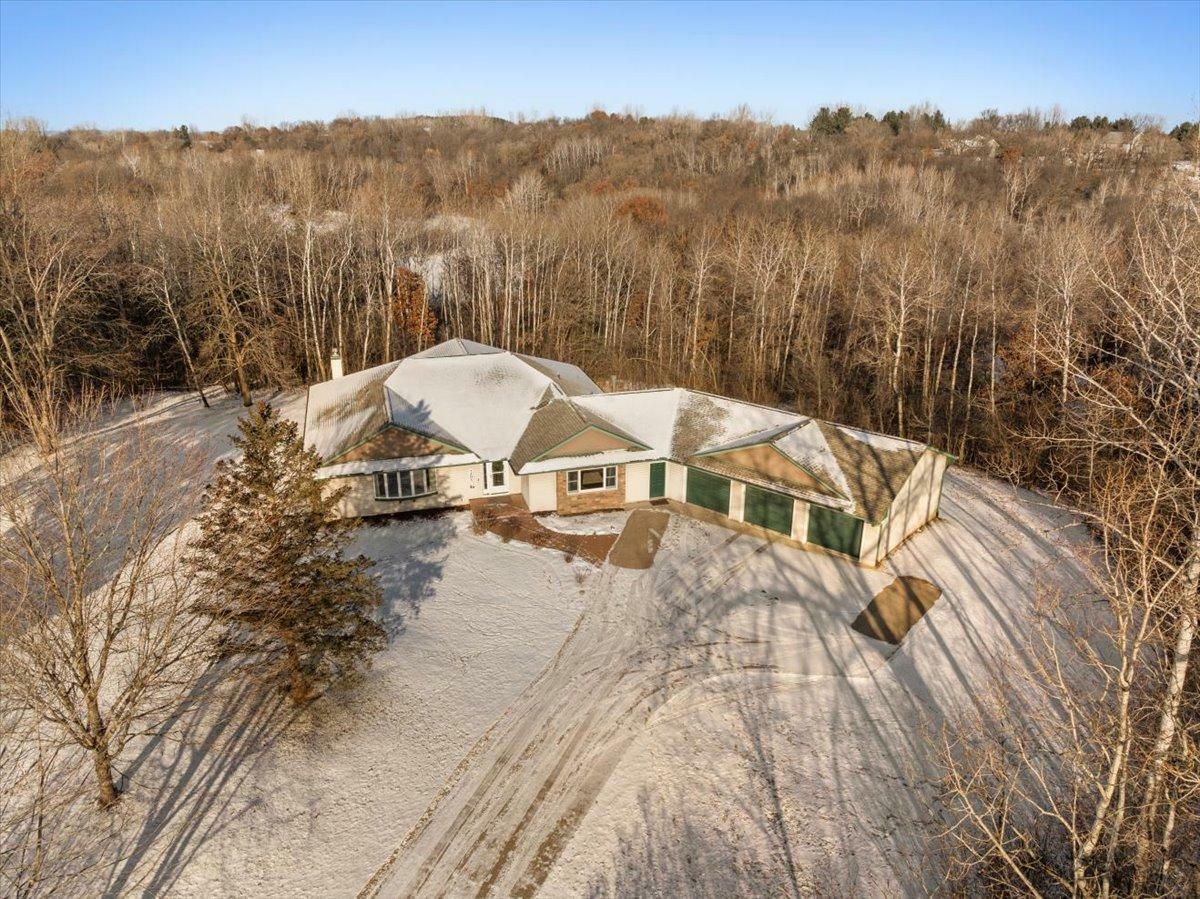 Property Photo:  820 Bradley Drive  WI 54016 