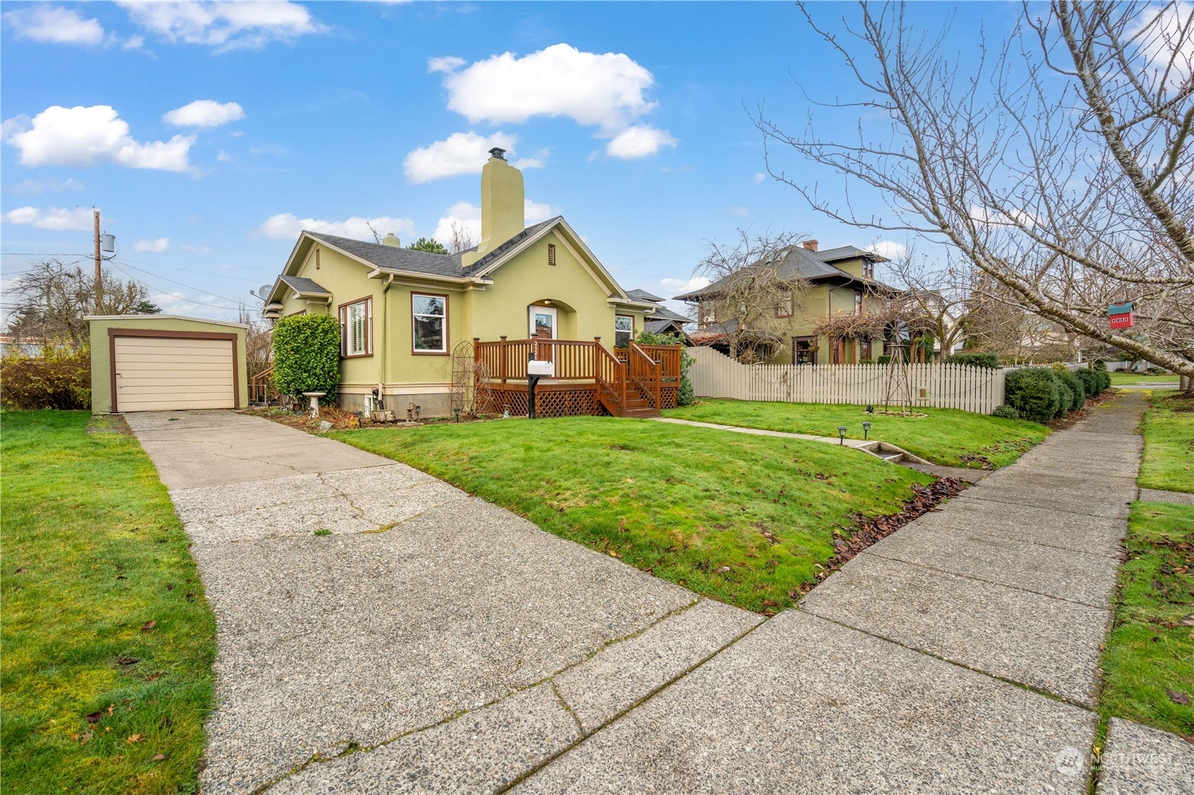 Property Photo:  2521  Dean Avenue  WA 98225 