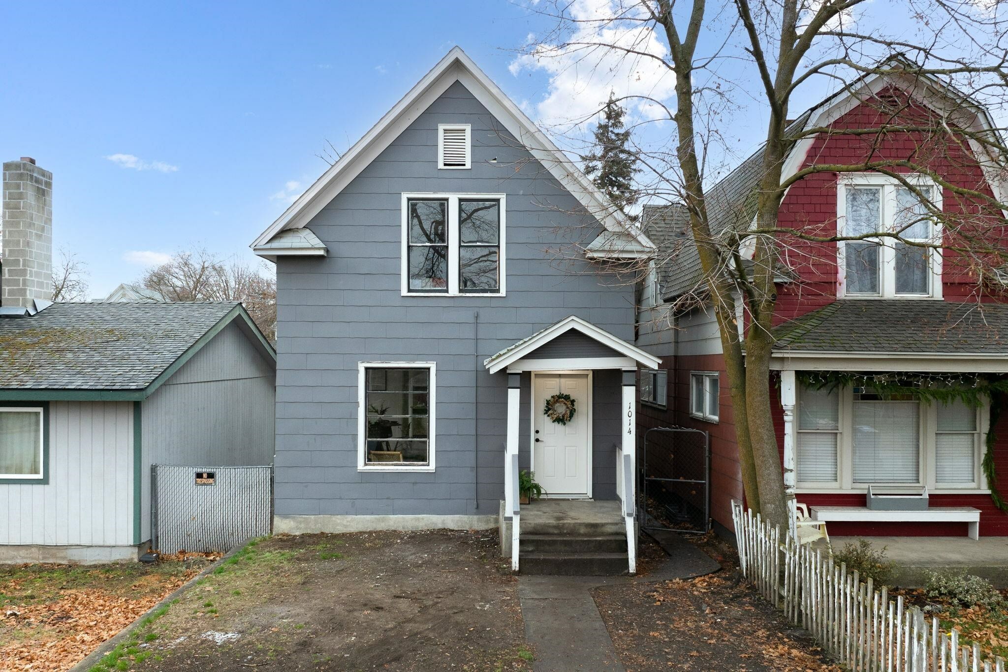 Property Photo:  1014 W Spofford Ave  WA 99205 