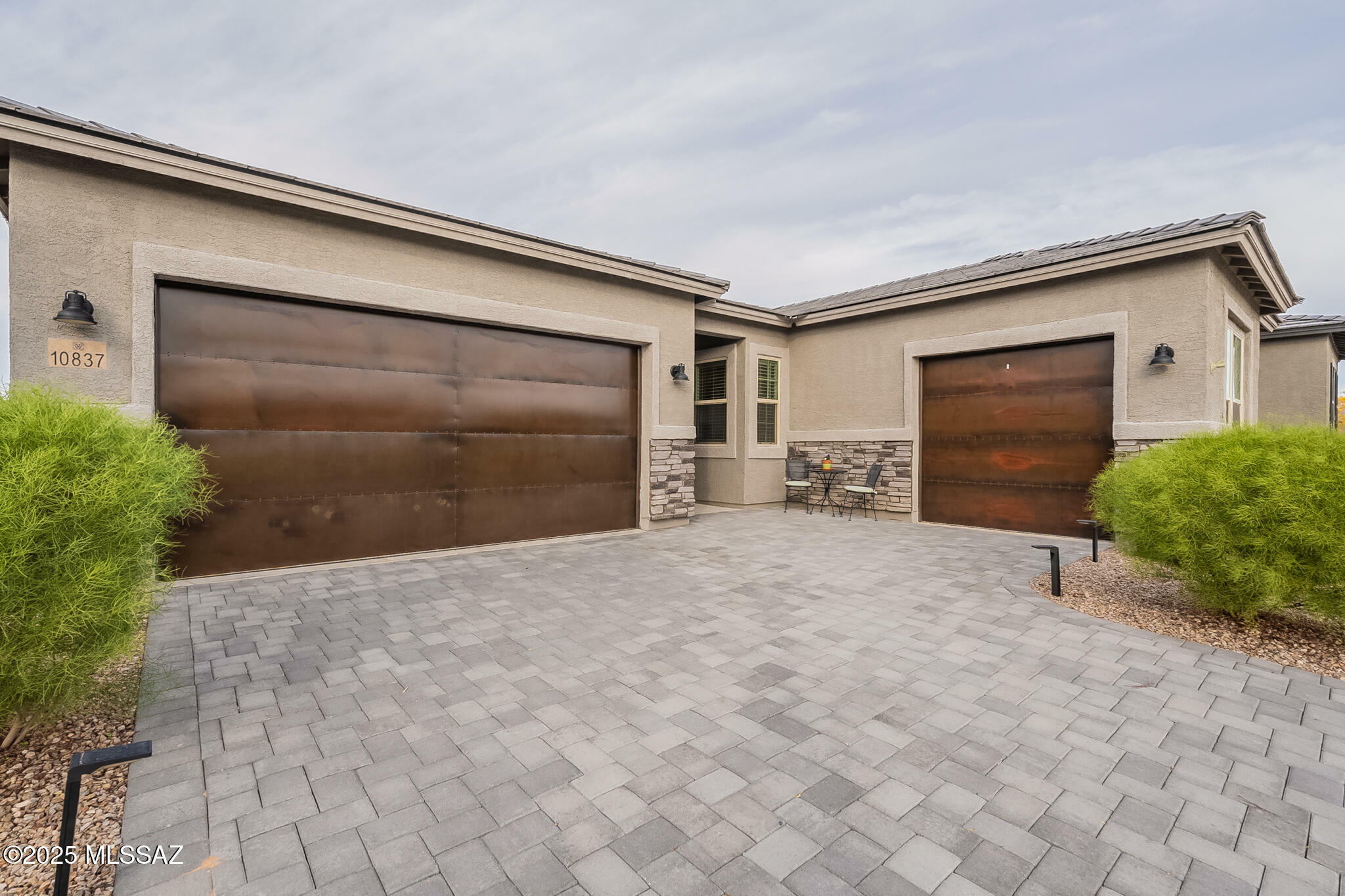 Property Photo:  10837 N Cormac Avenue  AZ 85742 