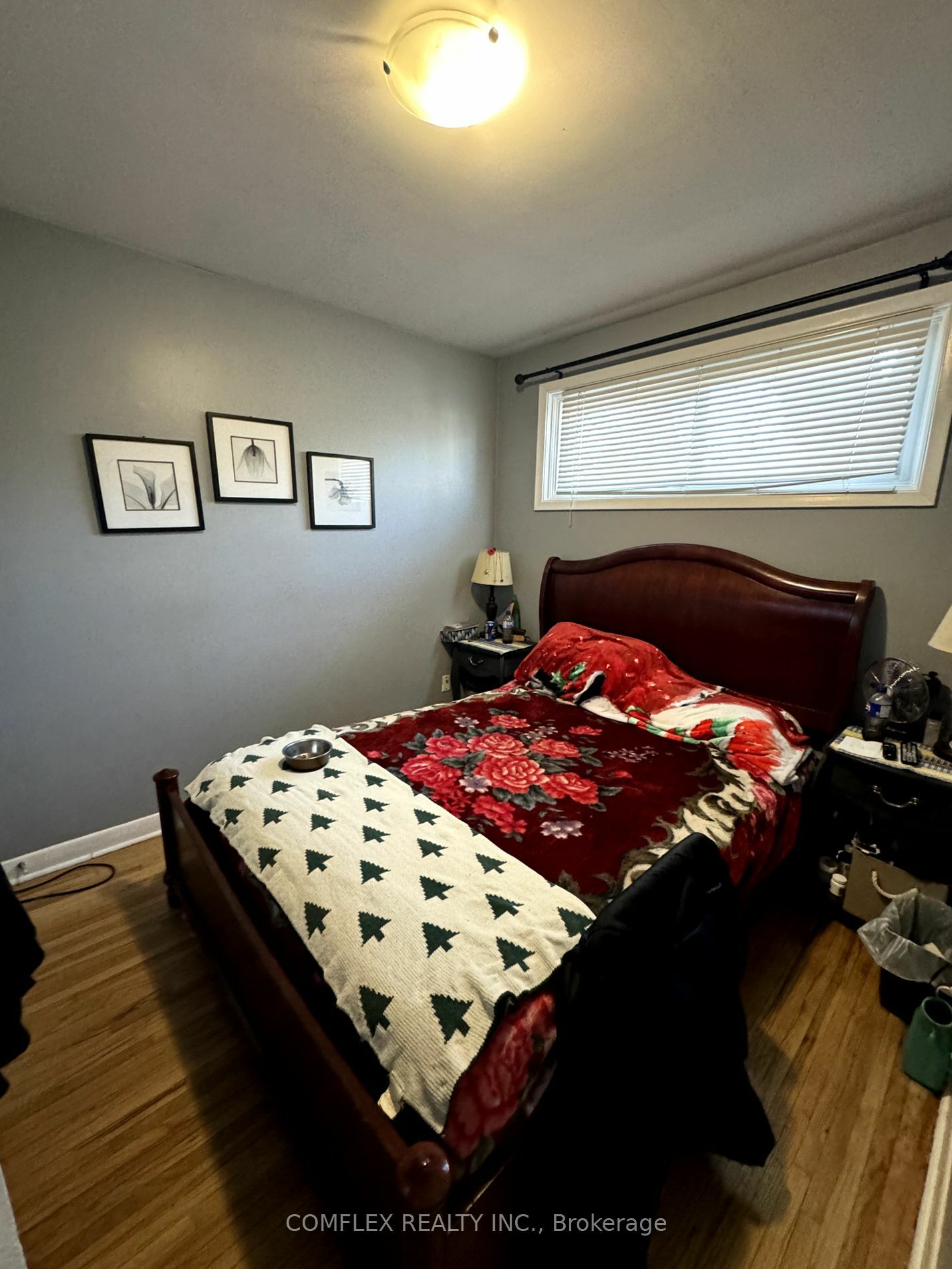 Property Photo:  309 Rossland Rd W  ON L1N 3H8 