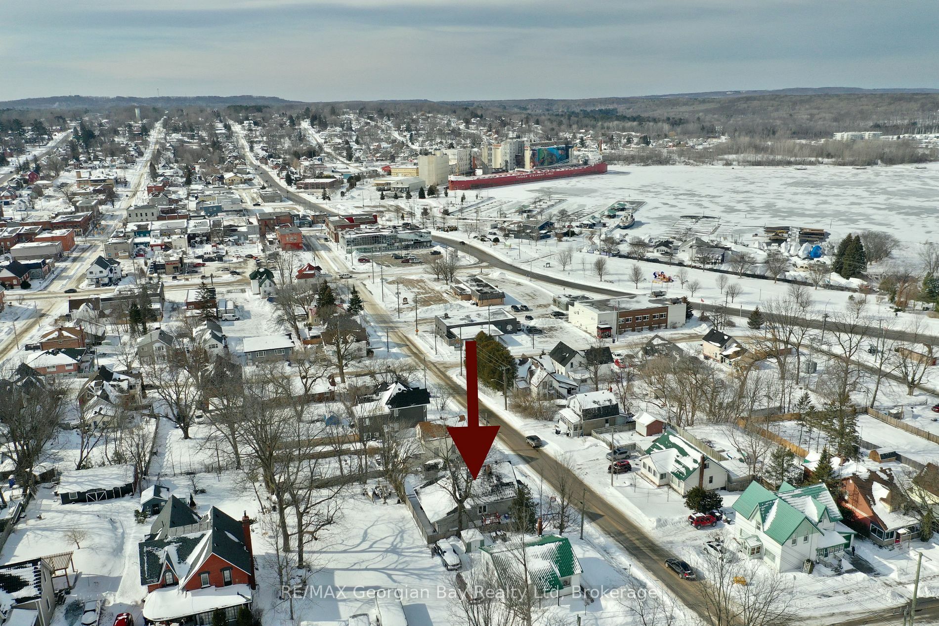 Photo de la propriété:  405 Bay St  ON L4R 1K7 