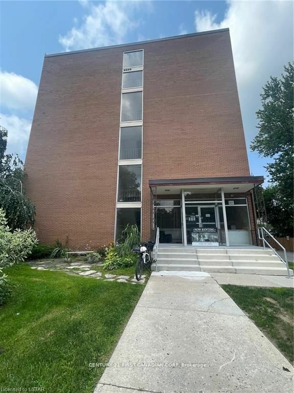 Photo de la propriété:  227 Cathcart St 606  ON N6C 1E8 