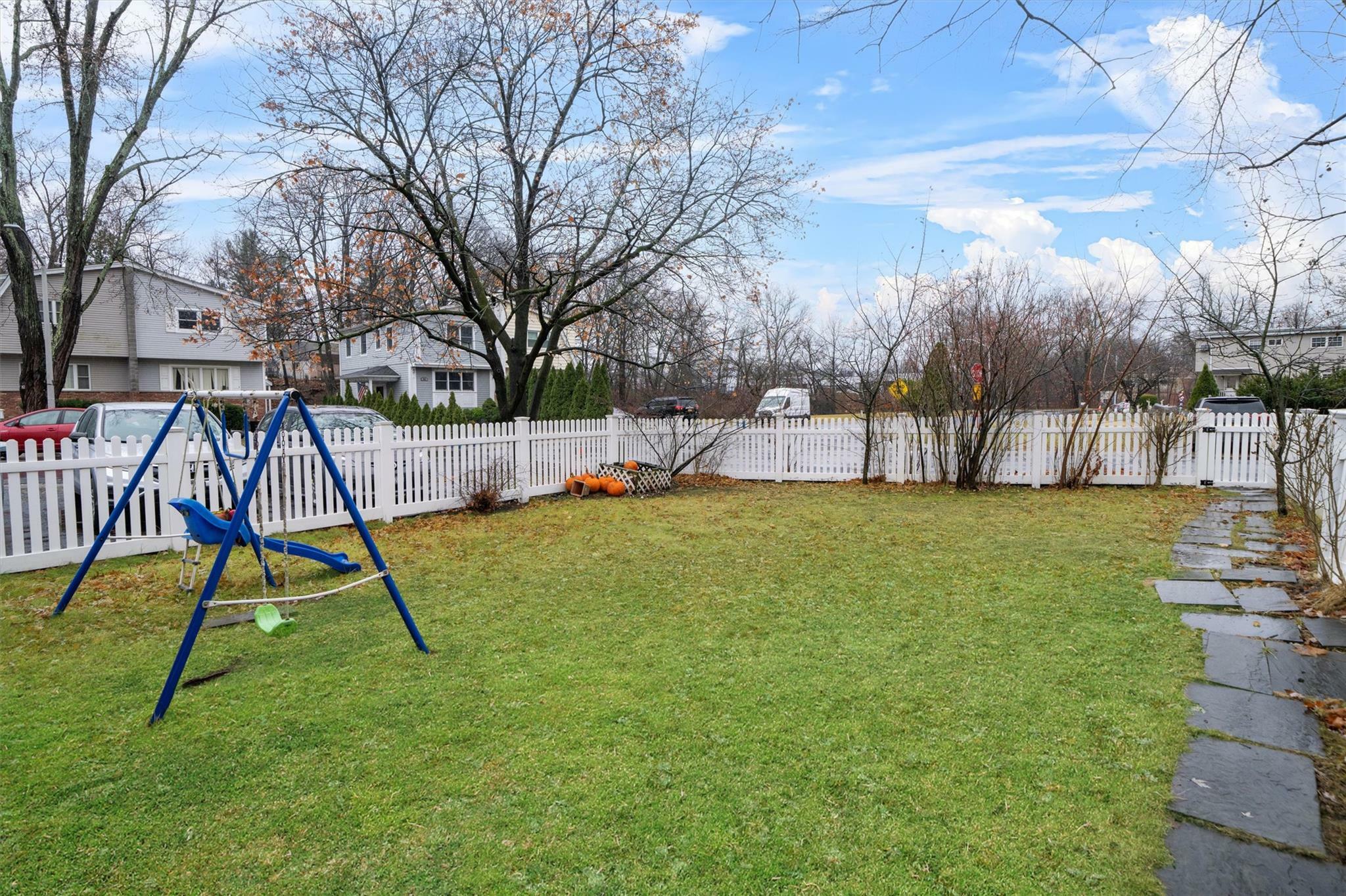 Property Photo:  89 Lonergan Drive  NY 10901 