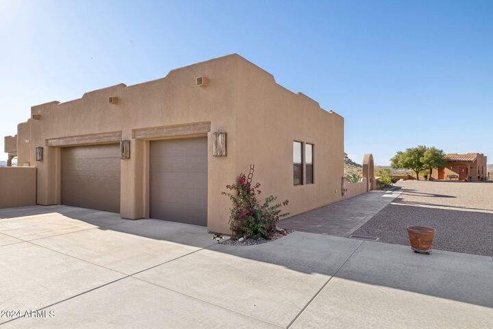 Property Photo: 2035 Giana Drive AZ 85390
