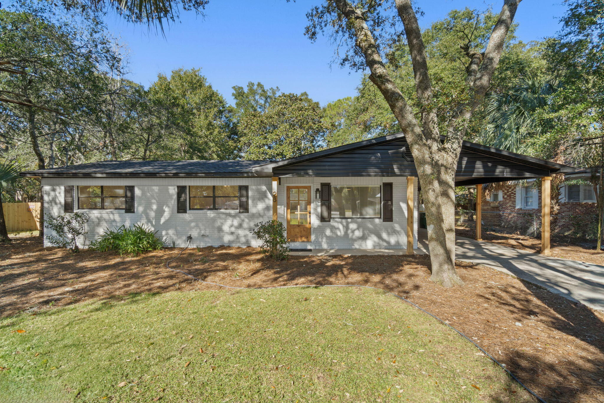 Property Photo:  28 Circle Drive  FL 32547 