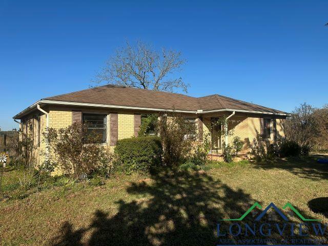 Property Photo:  729 Rosehill  TX 75975 