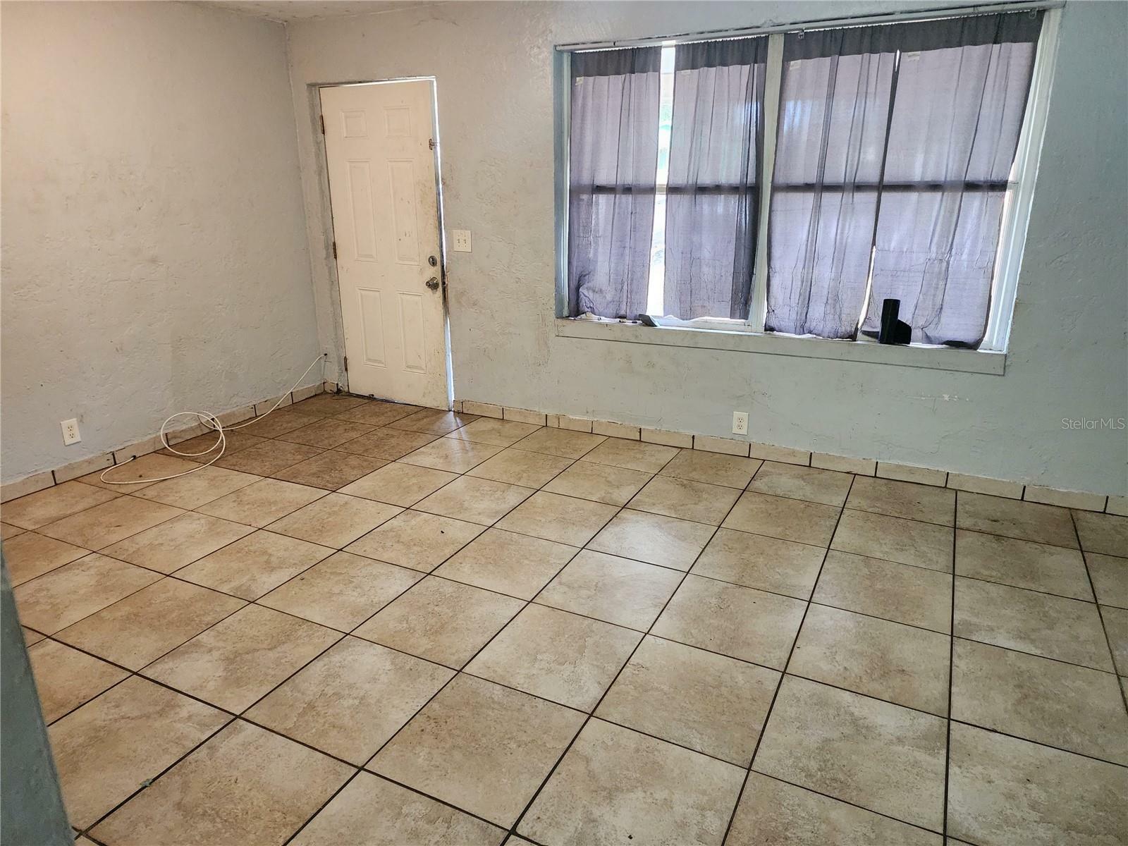 Property Photo:  118 Deacon Jones Boulevard  FL 32810 