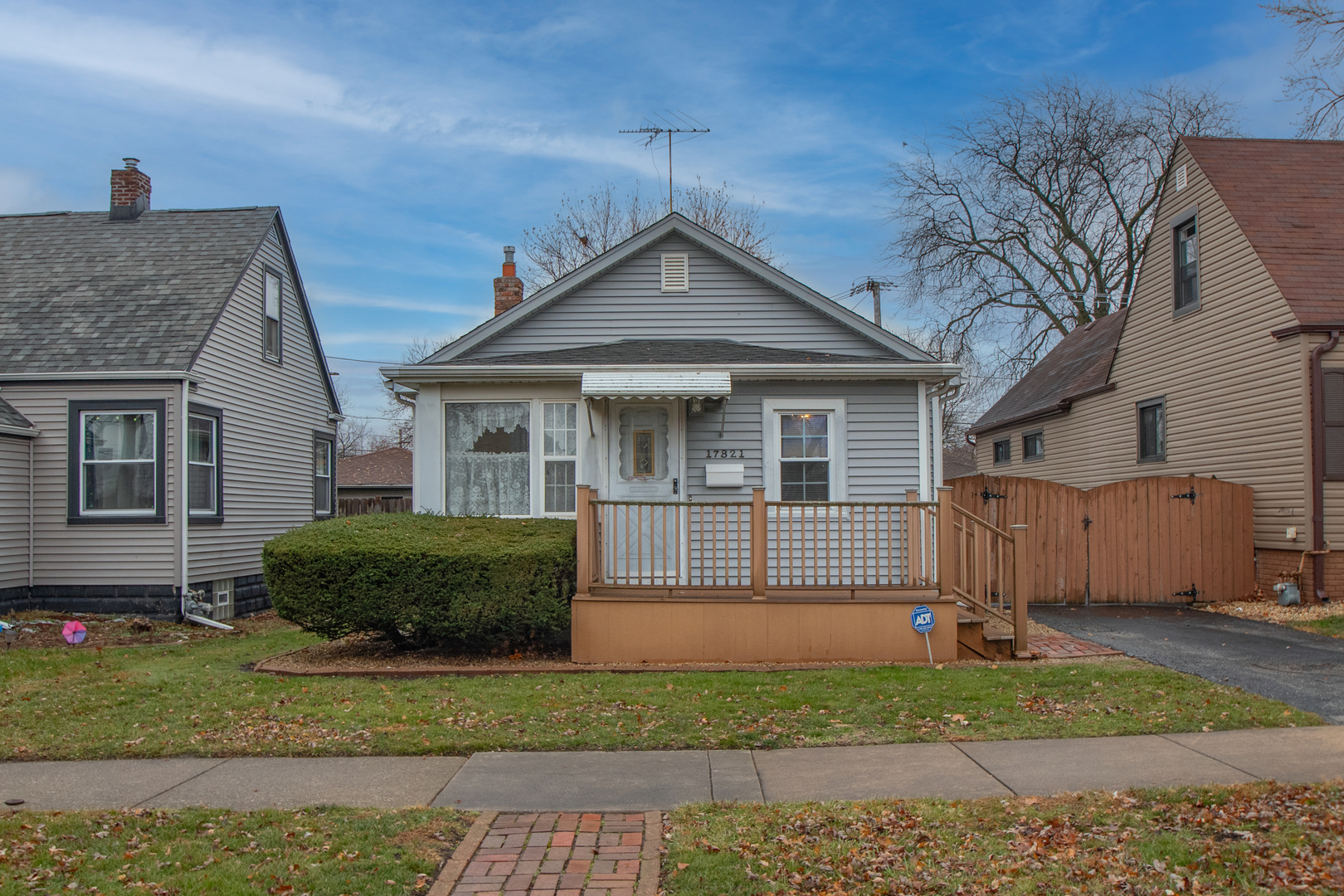 Property Photo:  17821 Glen Oak Avenue  IL 60438 