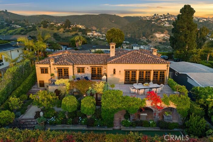 1330 Temple Hills Drive  Laguna Beach CA 92651 photo