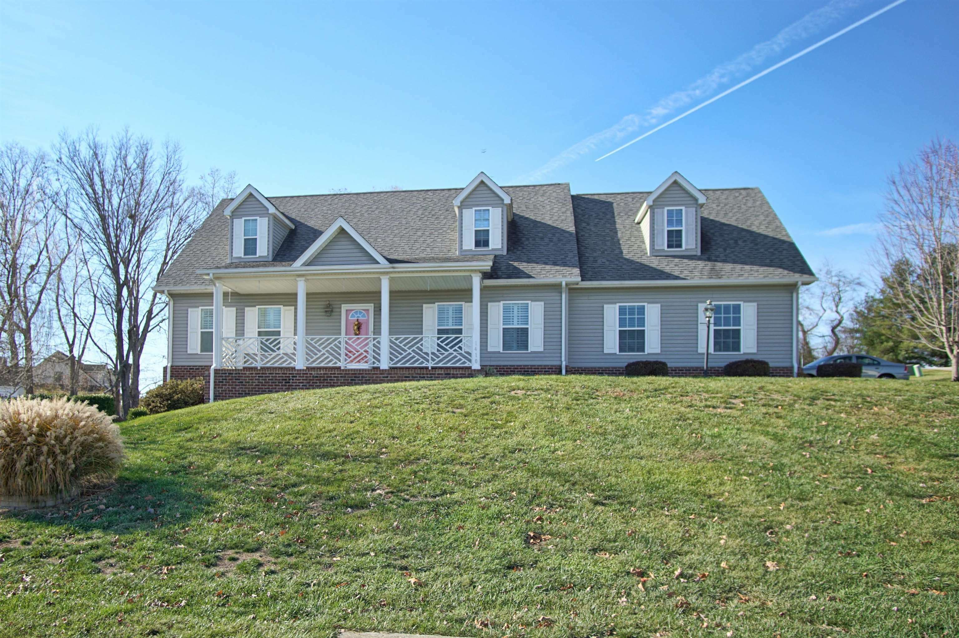 Property Photo:  1410 Kensington Way  VA 24073 