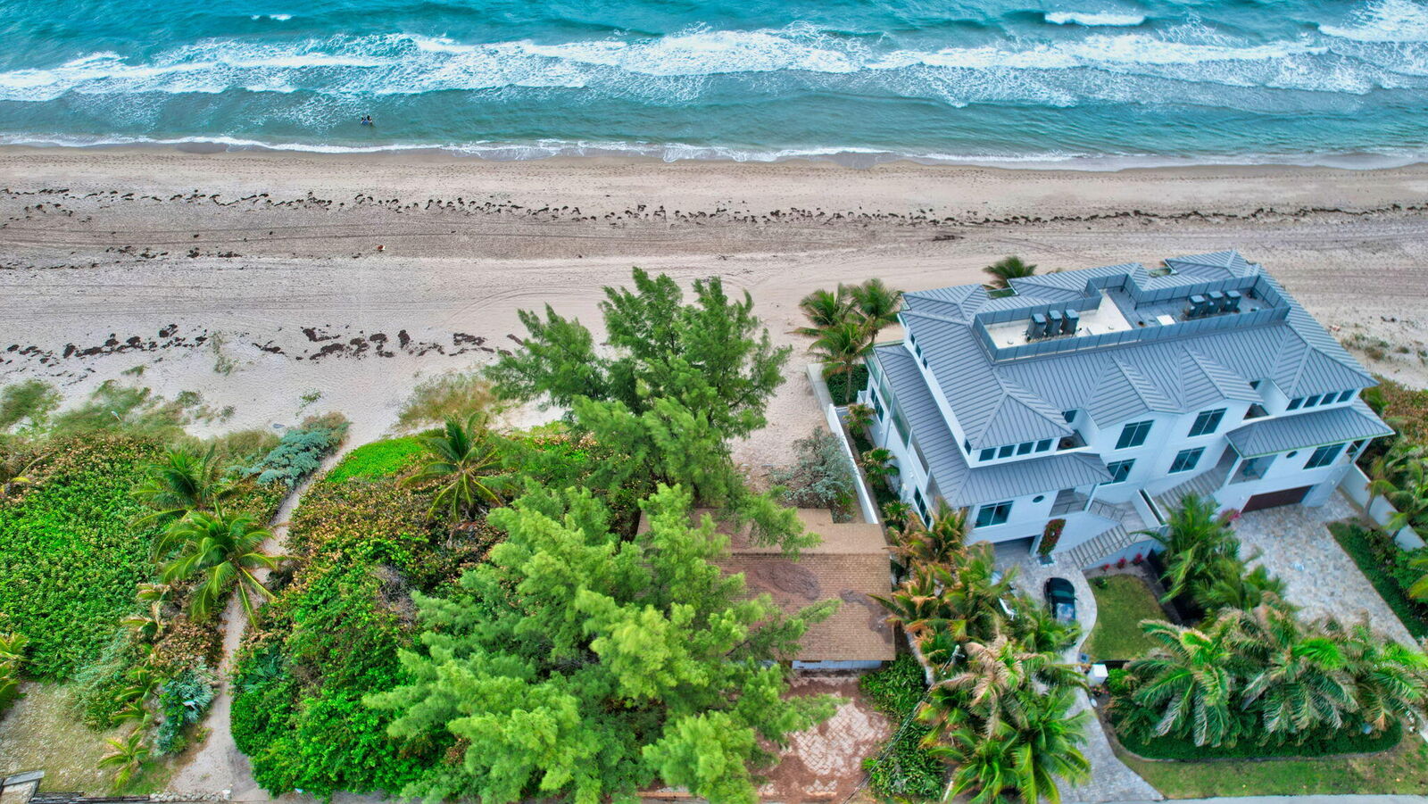 Property Photo: 5015 N Old Ocean Boulevard FL 33435