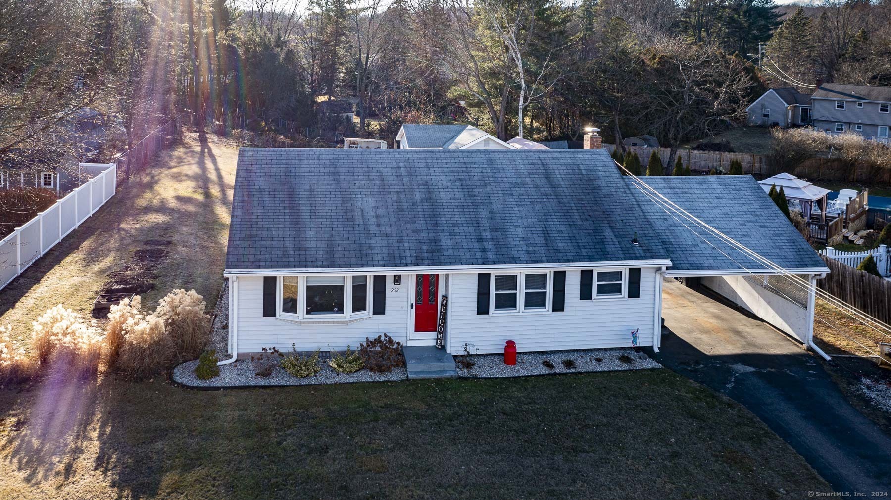 Property Photo:  258 Benedict Drive  CT 06074 